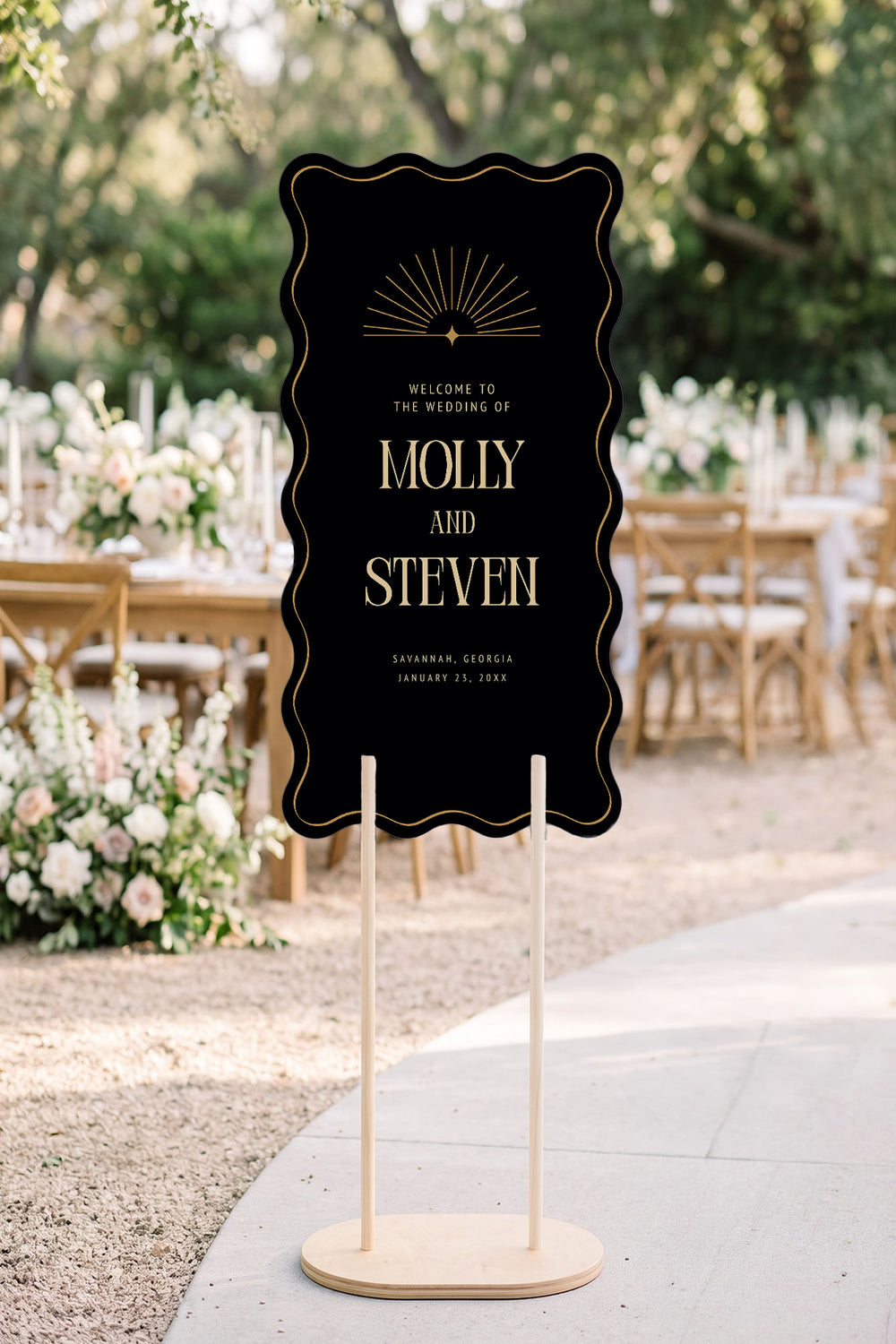 The Gilded wavy wedding welcome sign in Black #Color_Black