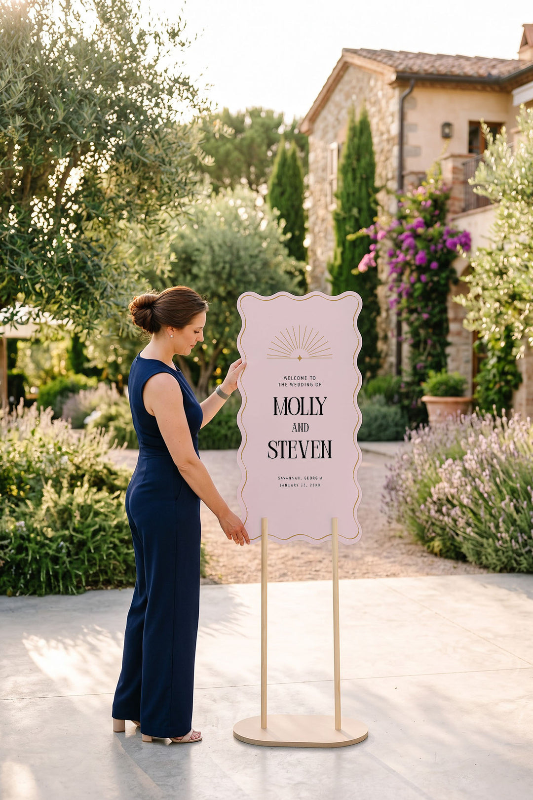 The Gilded wavy wedding welcome sign in Rosewater #Color_Rosewater