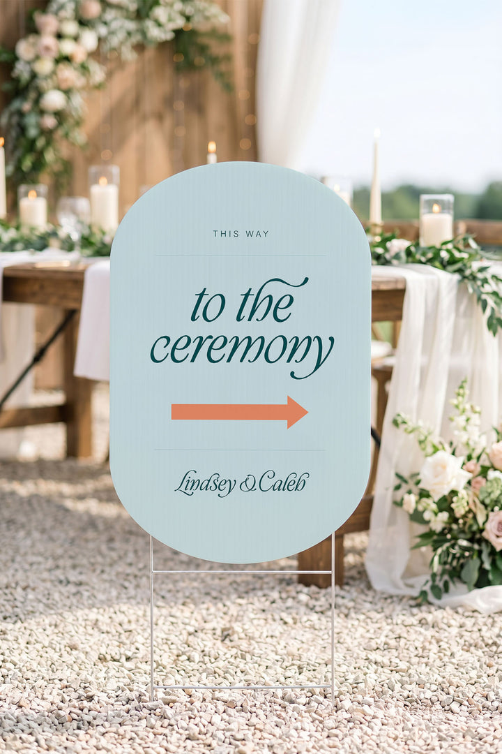 The Amalfi Directional this way to wedding yard sign in Ice Cube #Color_Ice Cube
